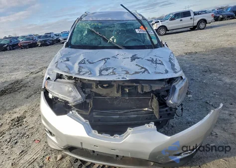 2015 Nissan Rogue S z USA, uszkodzony, nr VIN KNMAT2MV0FP570318